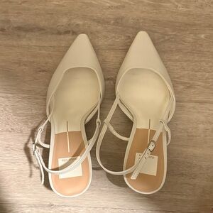 Dolce Vita Women's Ivory Slingback Heels